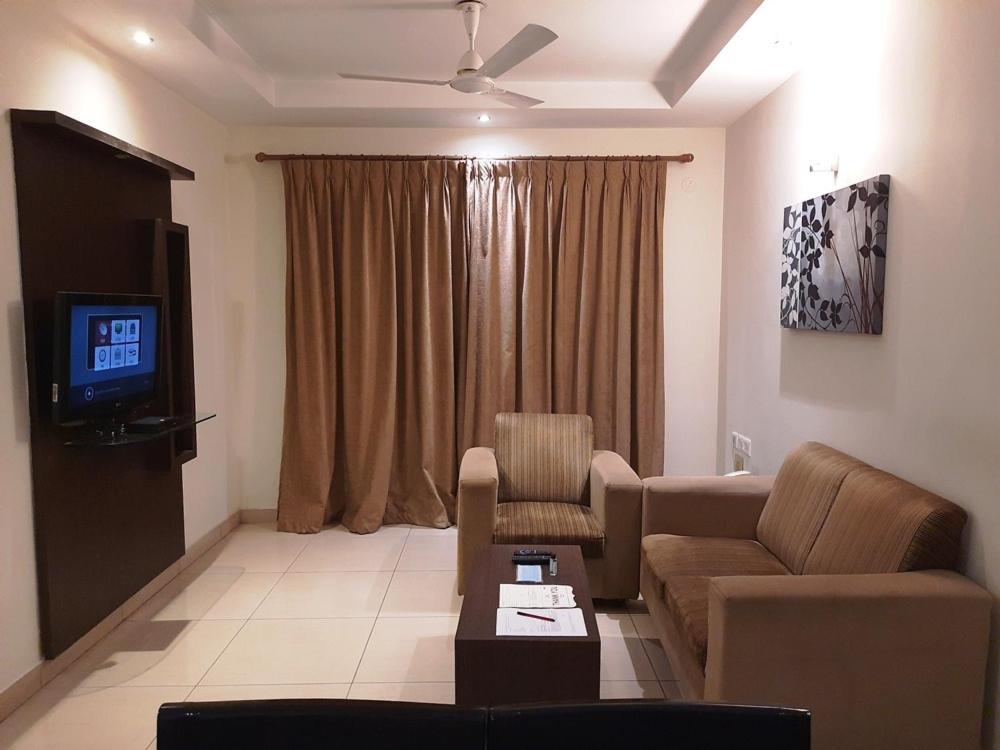 Hotel Nagarjuna Suites Bangalore Esterno foto