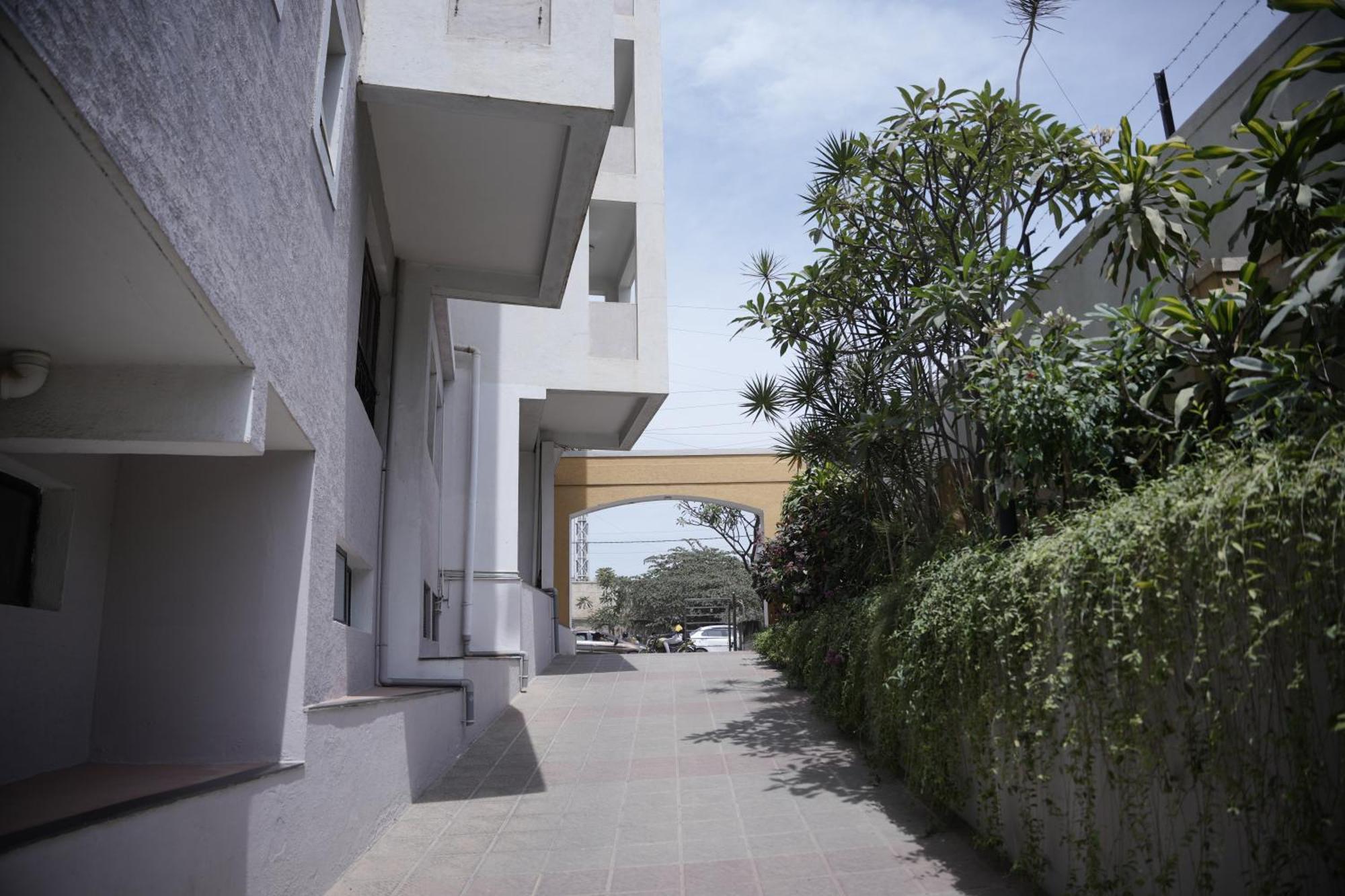 Hotel Nagarjuna Suites Bangalore Esterno foto